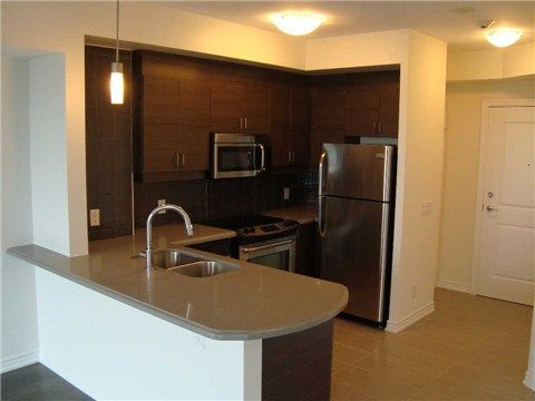 1207 - 7730 Kipling Ave, Vaughan, L4L1Y7 | Image 2