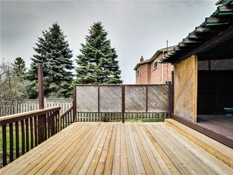 119 Fern Valley Cres, Richmond Hill, L4E2K3 | Image 3