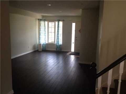 108 Nahanni Dr, Richmond Hill, L4B4L5 | Image 3