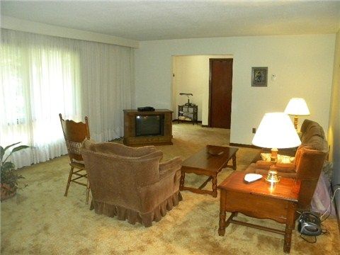 442 Sunset Beach Rd, Richmond Hill, L4E3J2 | Image 3