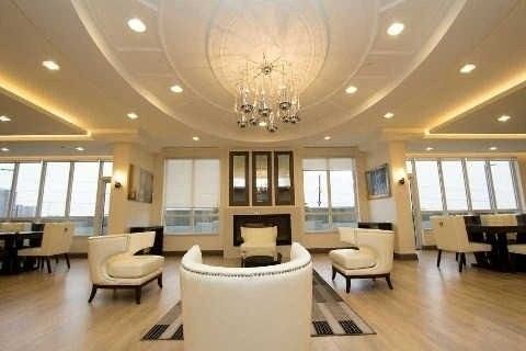 1926 - 7161 Yonge St, Markham, L3T0C8 | Image 3