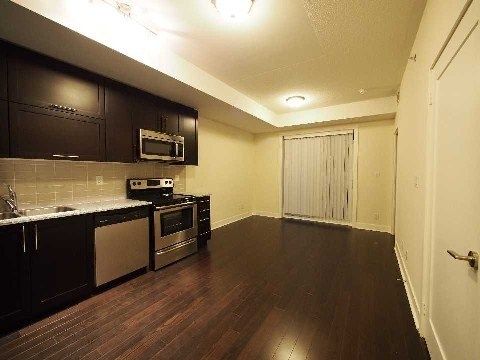 235 - 28 Prince Regent St, Markham, L6C0V5 | Image 2