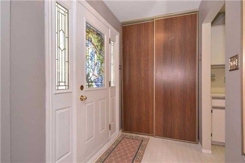 42 Mitchell Ave, New Tecumseth, L9R 1C2 | Image 2