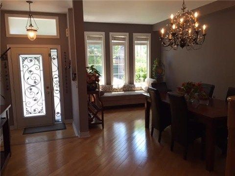 36 Canelli Heights Crt, Vaughan, L4J8V5 | Image 2