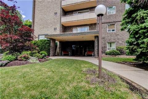 508 - 67 Richmond St, Richmond Hill, L4C 3Y3 | Image 2