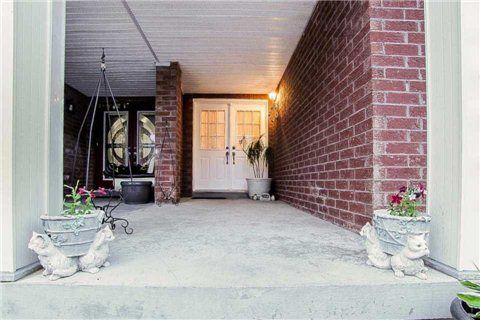 79 Billingsley Cres, Markham, L3S4P2 | Image 2