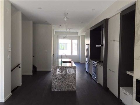 27 Genuine Lane, Richmond Hill, L4E0E5 | Image 2