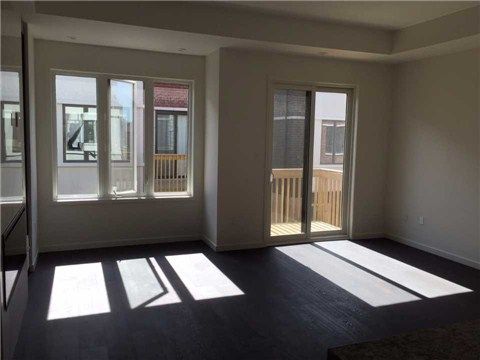 27 Genuine Lane, Richmond Hill, L4E0E5 | Image 3