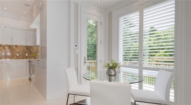 29 Bedford Park Ave, Richmond Hill, L4C2N9 | Image 2