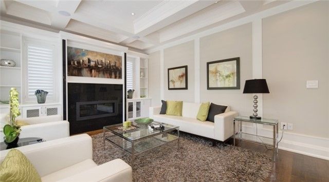 29 Bedford Park Ave, Richmond Hill, L4C2N9 | Image 3