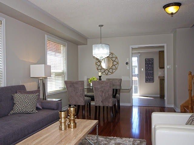 84 Andriana Cres, Markham, L6B0C8 | Image 2