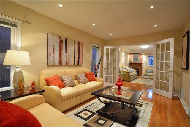 81 Bilbermar Dr, Richmond Hill, L4S1B9 | Image 3