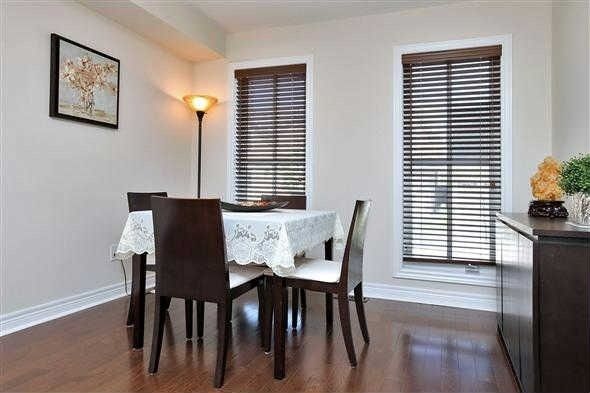 19 Earnshaw Dr, Markham, L6C0E4 | Image 2