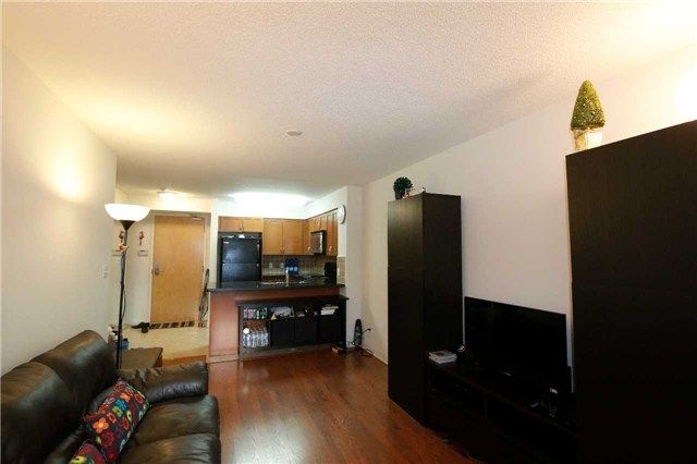 803 - 7363 Kennedy Rd, Markham, L3R1G8 | Image 3