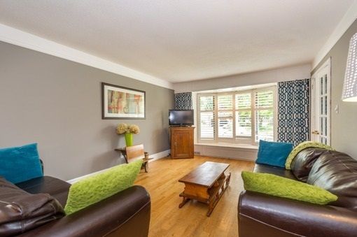 44 Rutledge Ave, Newmarket, L3Y5T4 | Image 3