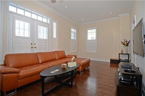 23 Mackenzie's Stand Ave, Markham, L6G0C4 | Image 3