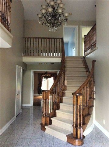 7 Boake Tr, Richmond Hill, L4B2H2 | Image 2