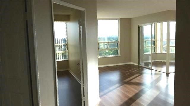 822 - 7805 Bayview Ave, Markham, L3T7N1 | Image 2