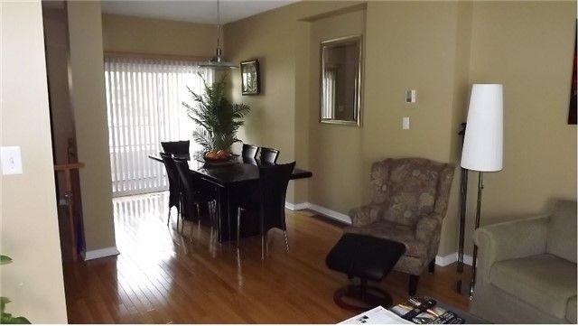 9 Maple Park Way, Markham, L6G1C5 | Image 3