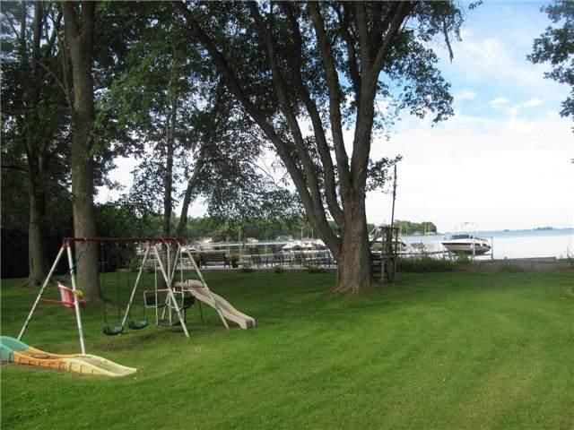 598 Duclos Point Rd, Georgina, L0E1N0 | Image 2