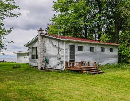 44 Irving Dr, Georgina, L0E1N0 | Image 2