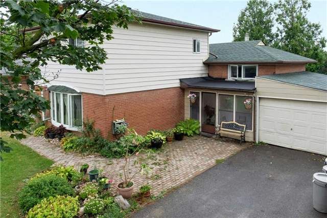 24 Gentry Cres, Richmond Hill, L4C2G9 | Image 2