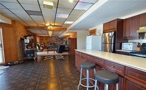 9 Forson Crt, Markham, L6C1A9 | Image 3