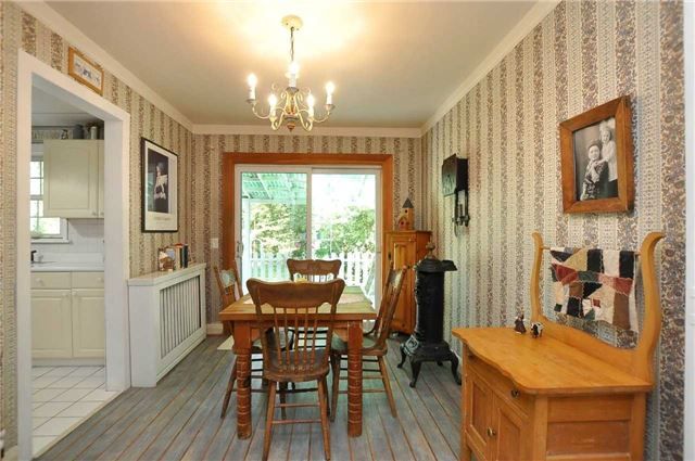 251 Richmond St, Richmond Hill, L4C3Y9 | Image 3