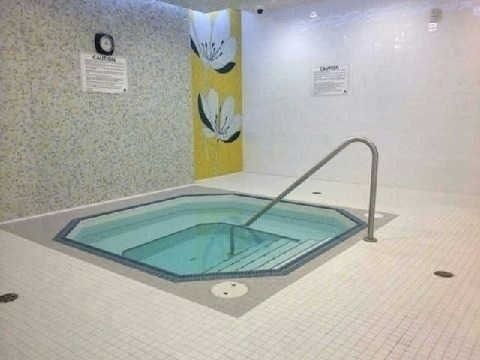 803 - 372 Highway 7 East Rd, Richmond Hill, L4B0C6 | Image 3