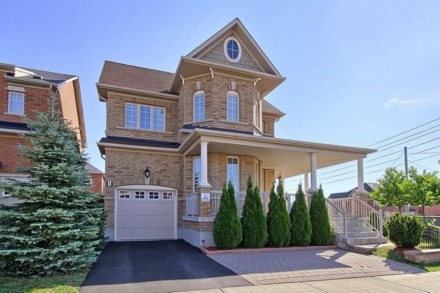 1 Lourakis St, Richmond Hill, L4E0J5 | Image 2