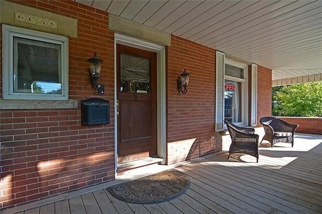 6038 Main St, Whitchurch-Stouffville, L4A1B8 | Image 3