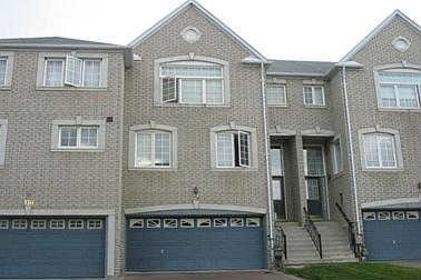 112 Leitchcroft Cres, Markham - Commerce Valley image-0-0