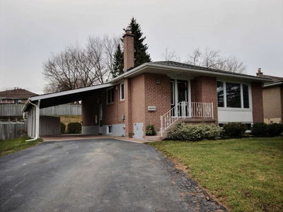 Detached House sold at 35 Aurora Heights Drive, Aurora, Aurora Heights, L4G2W6 - MLS: N3375418