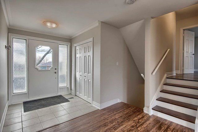 41 Hamilton Dr, Newmarket, L3Y3E7 | Image 2