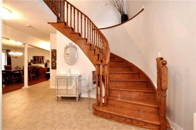 57 Bayswater Ave, Richmond Hill, L4E4E6 | Image 2