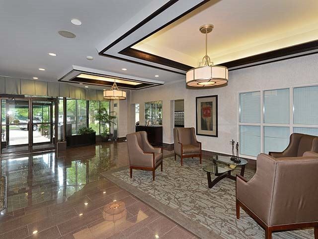 218 - 25 Austin Dr, Markham, L3R8H4 | Image 2