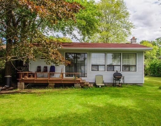 44 Irving Dr, Georgina, L0E1N0 | Image 2