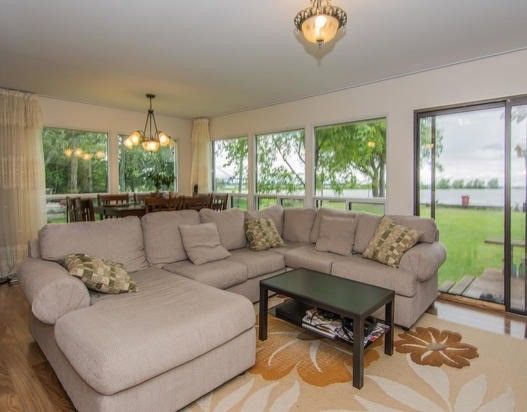 44 Irving Dr, Georgina, L0E1N0 | Image 3