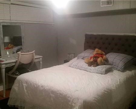 Bsmt - 339 Taylor Mills Dr N, Richmond Hill, L4C2T8 | Image 3