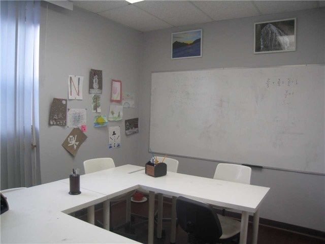 211 - 8108 Yonge St, Vaughan, L4J 1W4 | Image 2