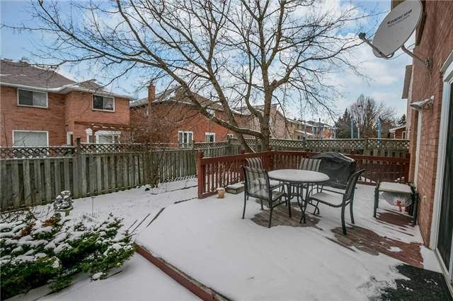 97 Stave Cres, Richmond Hill, L4C9J2 | Image 3