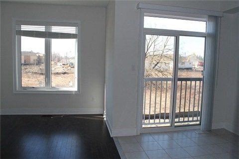 67 Collin Crt, Richmond Hill, L4E0X7 | Image 3