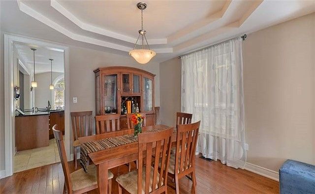 95 Vines Pl, Aurora, L4G0R7 | Image 3