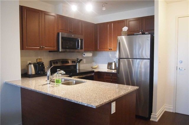 404 - 68 Main St N, Markham, L3P 0N5 | Image 3