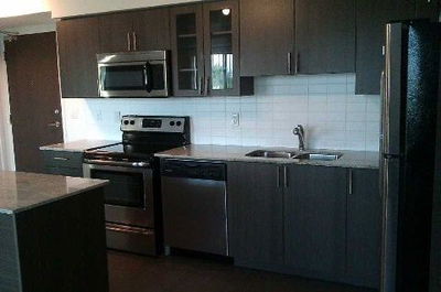 Unit 218 — 75 Norman Bethune Ave, Richmond Hill - Beaver Creek Business Park image-0-2