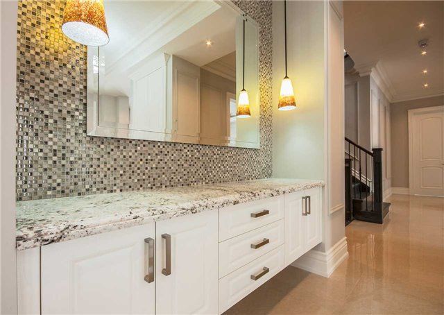 1 Lancer Dr, Vaughan, L6A1E4 | Image 3