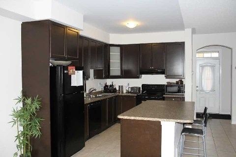8 Terry Fox St, Markham, L6B0W1 | Image 2