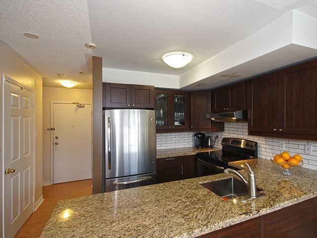 C208 - 110 Cornell Park Ave, Markham, L6B1B6 | Image 3