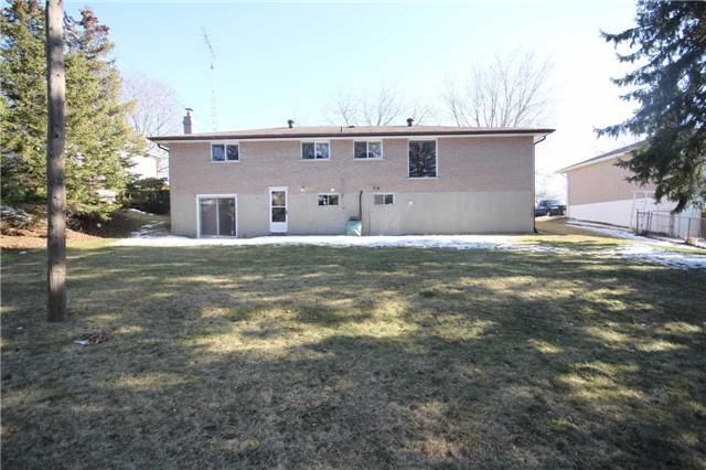 22 East John St, Innisfil, L0L1L0 | Image 3