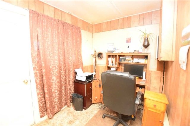 79 De La Salle Blvd, Georgina, L0E1L0 | Image 3